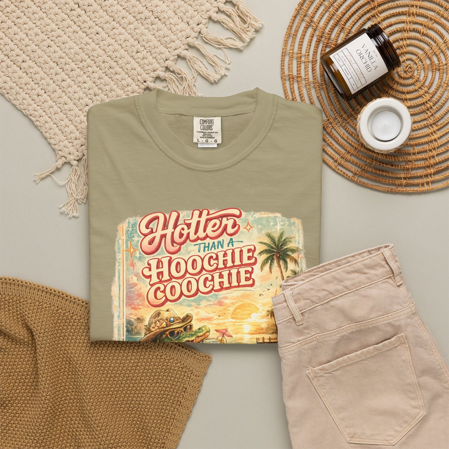 "Hotter Than a Hoochie Coochie" Retro Alligator Beach Graphic