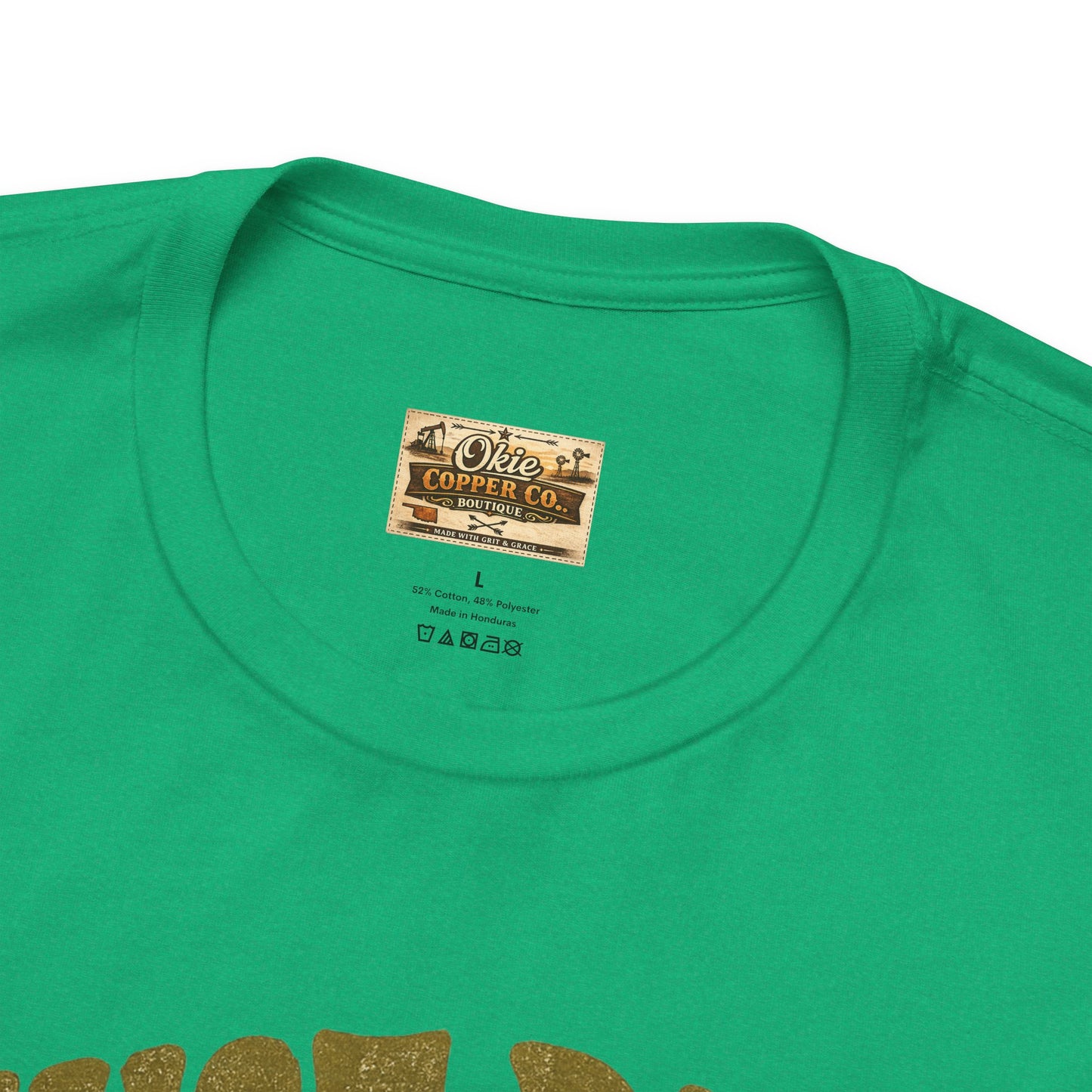 Just Dill With It Tee — Cute Highland Cow Hugging Pickle Graphic T‑Shirt