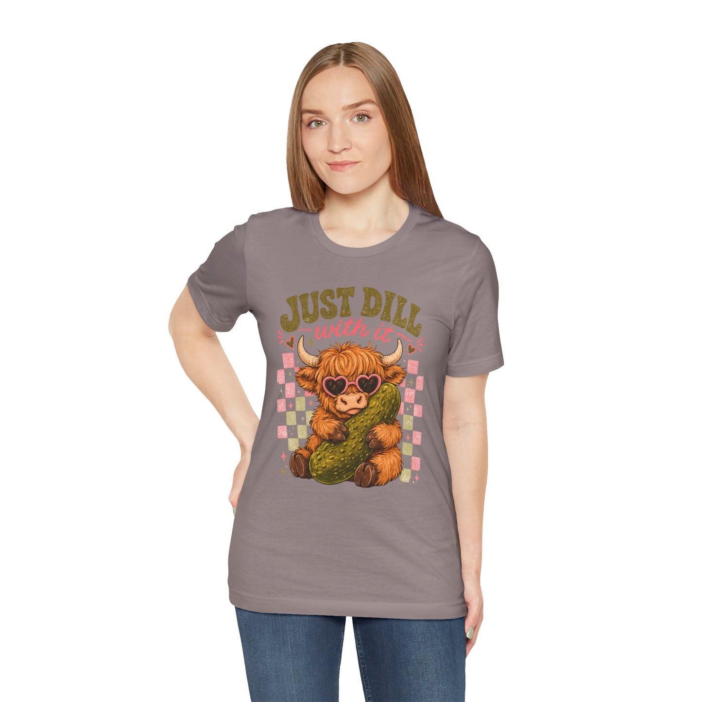Just Dill With It Tee — Cute Highland Cow Hugging Pickle Graphic T‑Shirt