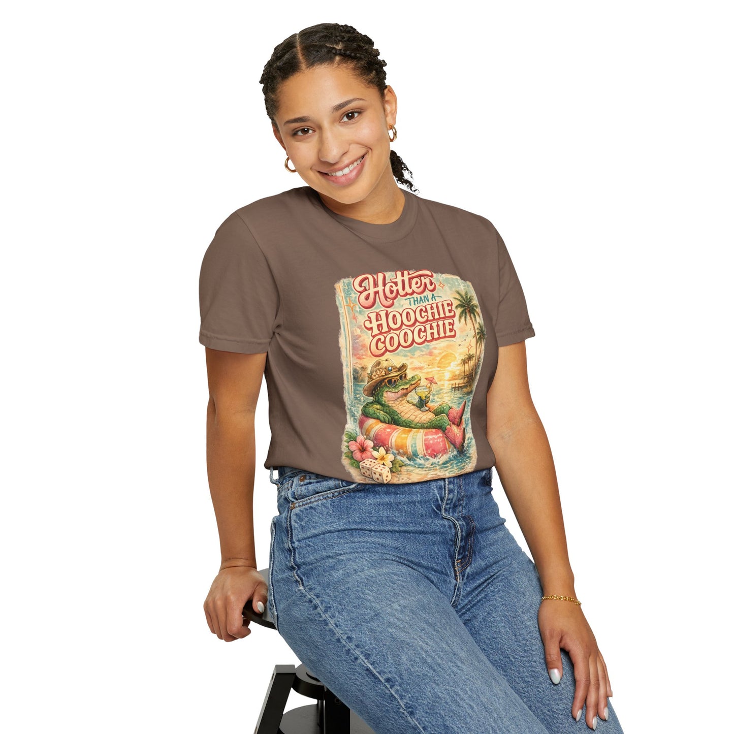 "Hotter Than a Hoochie Coochie" Retro Alligator Beach Graphic