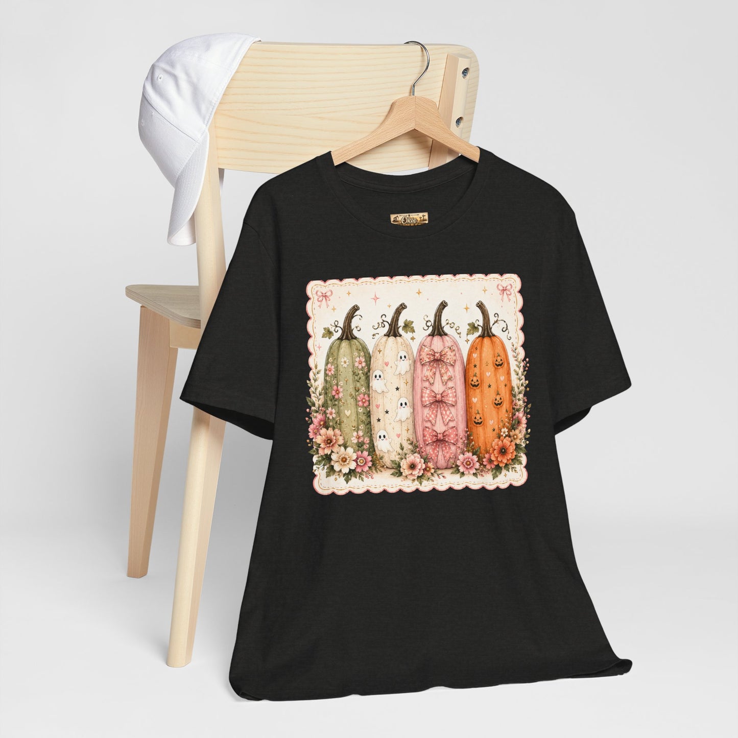 Vintage Floral Pumpkin Tee — Autumn Harvest Graphic T-Shirt
