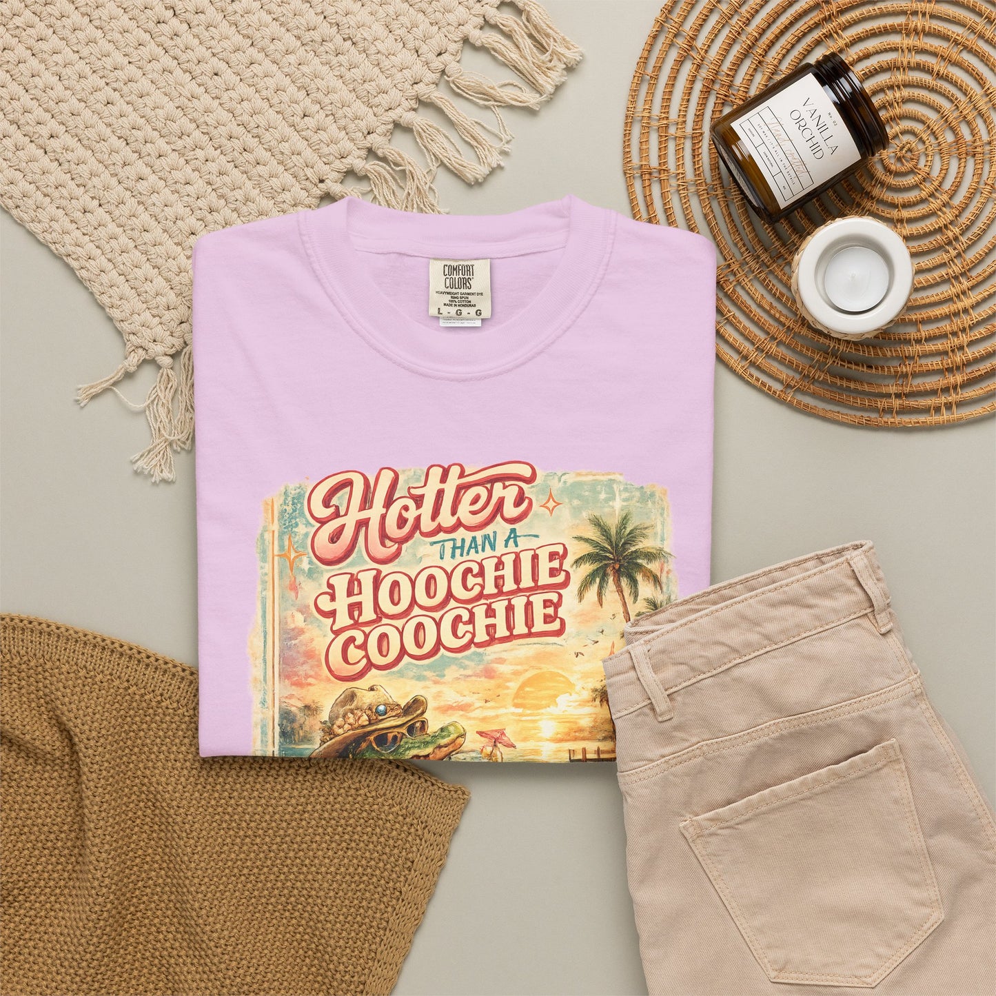 "Hotter Than a Hoochie Coochie" Retro Alligator Beach Graphic