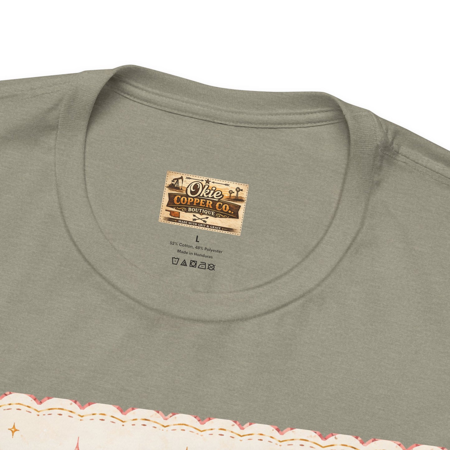 Vintage Floral Pumpkin Tee — Autumn Harvest Graphic T-Shirt