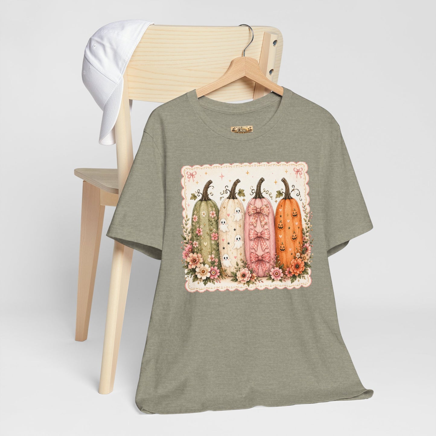Vintage Floral Pumpkin Tee — Autumn Harvest Graphic T-Shirt
