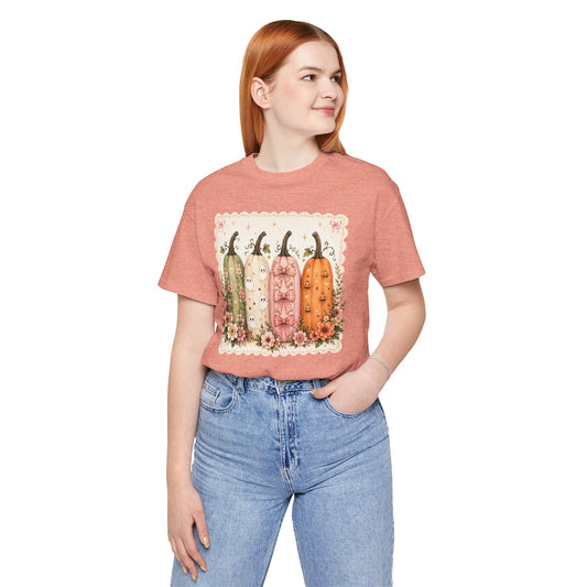 Vintage Floral Pumpkin Tee — Autumn Harvest Graphic T-Shirt