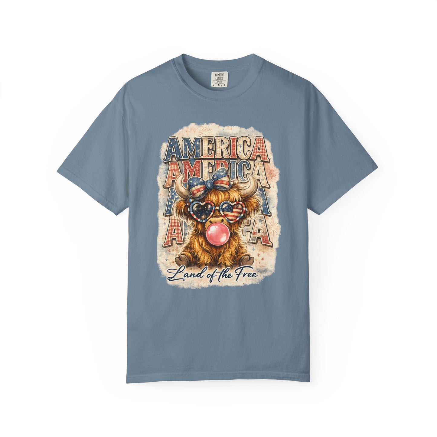 America Bulldog Graphic T-Shirt — "America" "Land of the Free" Patriotic Tee