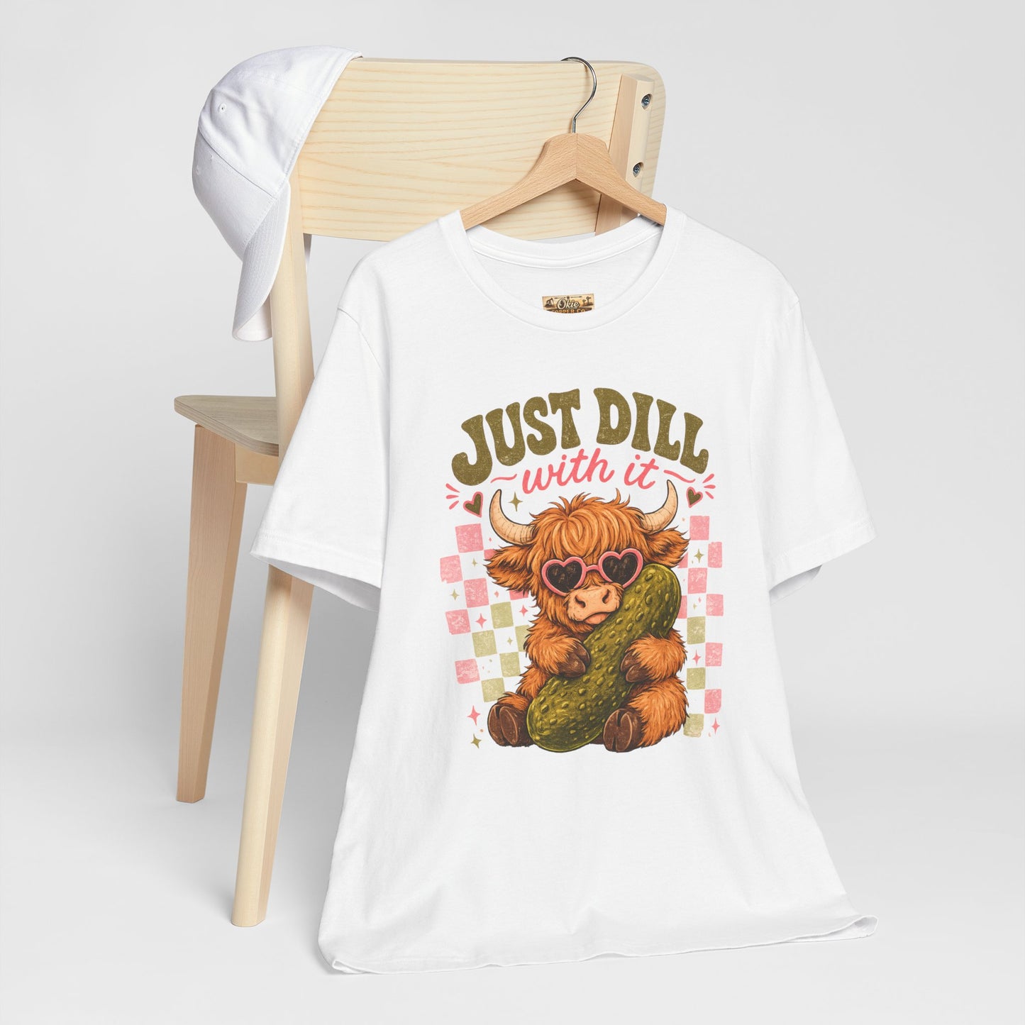 Just Dill With It Tee — Cute Highland Cow Hugging Pickle Graphic T‑Shirt