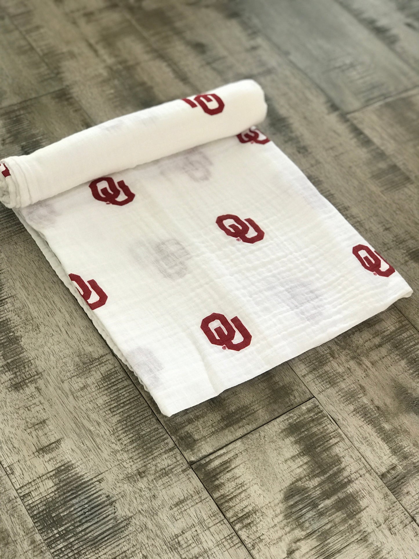 University of Oklahoma Muslin Swaddle Blanket - OU Sooners Baby Swaddle